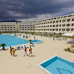 Daima Biz - Dolusu Aquapark Access