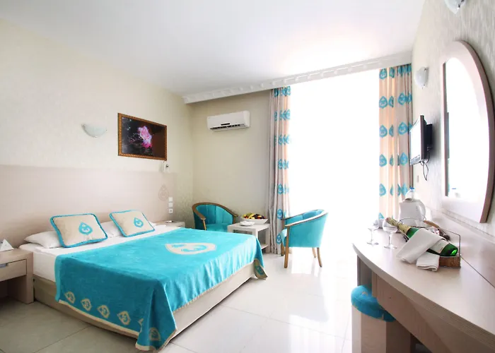 Daima Biz - Dolusu Aquapark Access