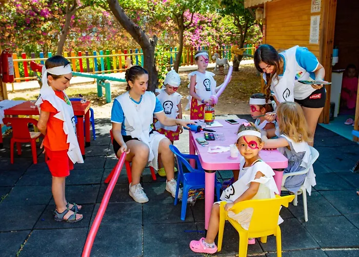 Daima Biz - Dolusu Aquapark Access Κεμέρ