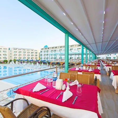 Otel Daima Biz - Dolusu Aquapark Access Kemer