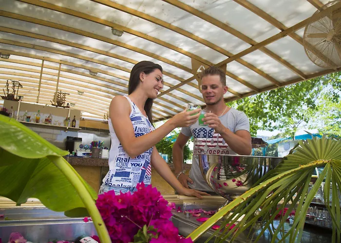 Daima Biz - Dolusu Aquapark Access 5*