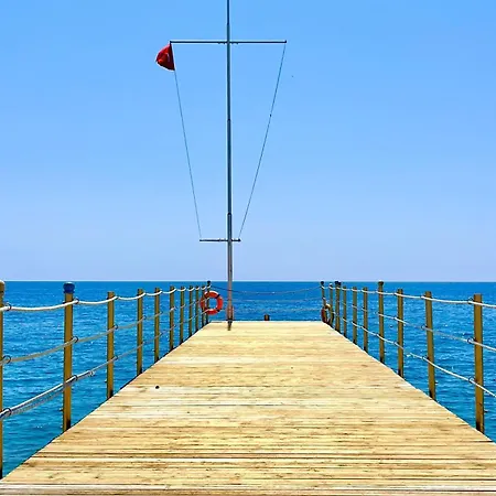 Отель Daima Biz - Dolusu Aquapark Access 5*