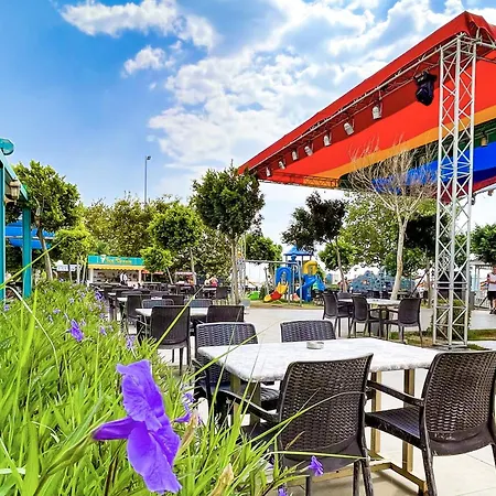 Daima Biz - Dolusu Aquapark Access Отель 5*