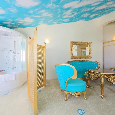 Hotel Daima Biz - Dolusu Aquapark Access