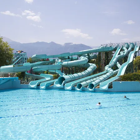 Daima Biz - Dolusu Aquapark Access Κεμέρ