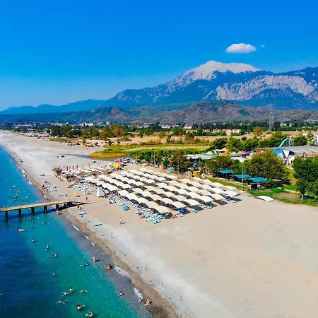 Daima Biz - Dolusu Aquapark Access Hotel Kemer