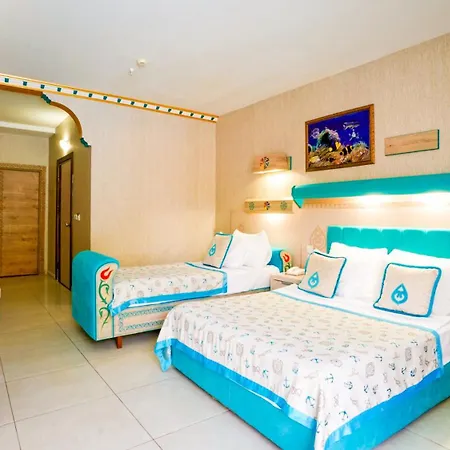 Daima Biz - Dolusu Aquapark Access