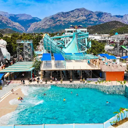 Daima Biz - Dolusu Aquapark Access Hotel
