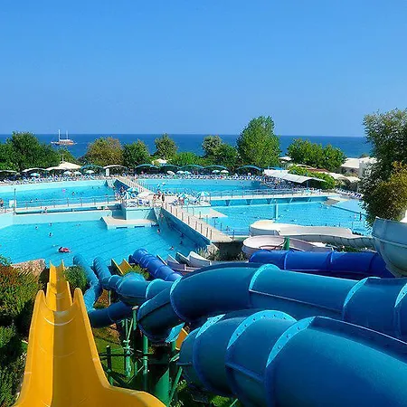 Отель Daima Biz - Dolusu Aquapark Access