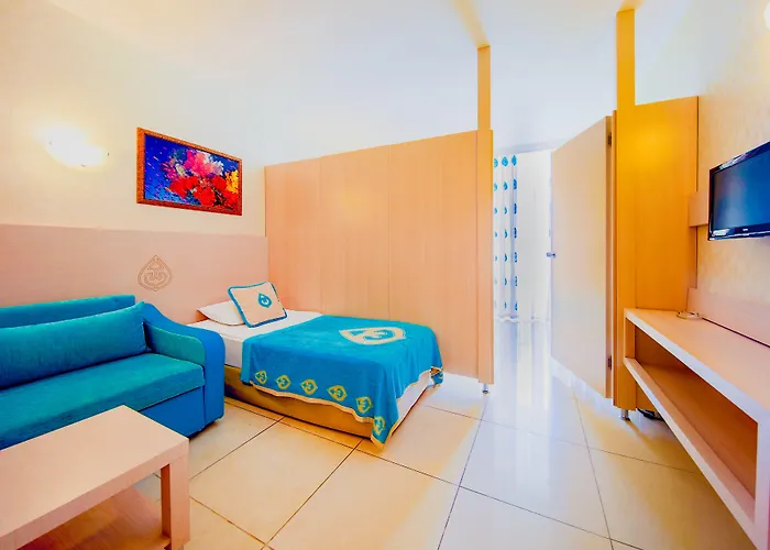 Daima Biz - Dolusu Aquapark Access 5* Kemer