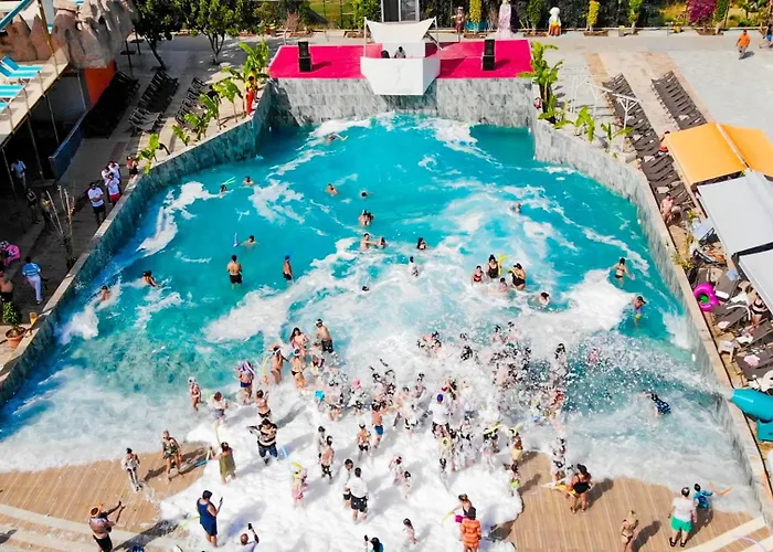 מלון Daima Biz - Dolusu Aquapark Access