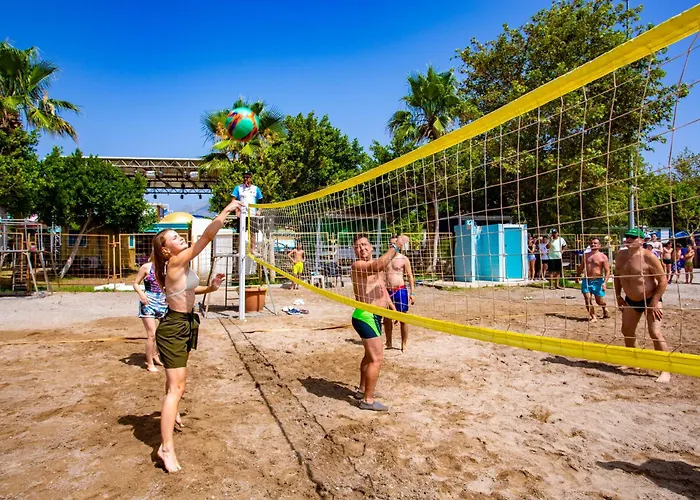 Daima Biz - Dolusu Aquapark Access 5* קמר