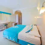 Hotel Daima Biz - Dolusu Aquapark Access