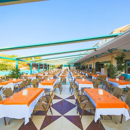 Daima Biz - Dolusu Aquapark Access מלון 5*