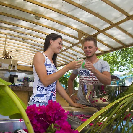 Daima Biz - Dolusu Aquapark Access 5*