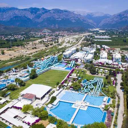 Daima Biz - Dolusu Aquapark Access קמר