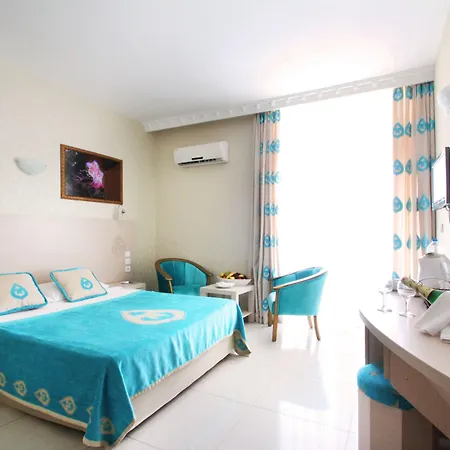 Daima Biz - Dolusu Aquapark Access