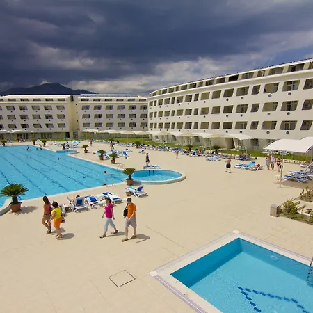 Daima Biz - Dolusu Aquapark Access