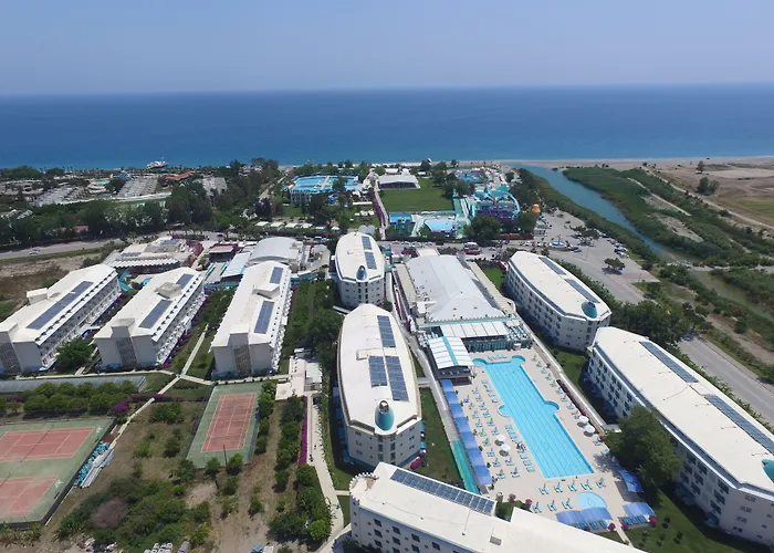 Daima Biz - Dolusu Aquapark Access Hotel
